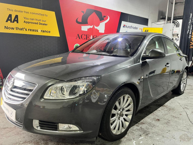 VAUXHALL INSIGNIA