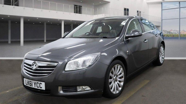 VAUXHALL INSIGNIA