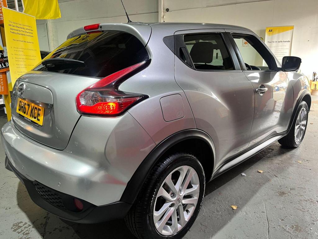 NISSAN JUKE