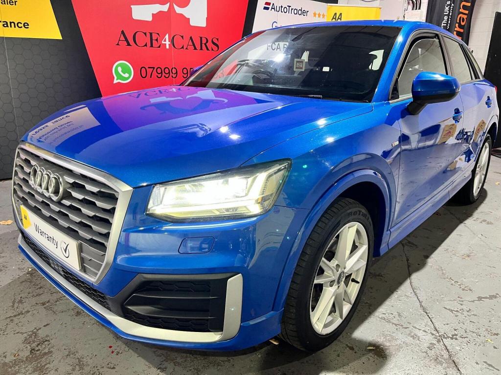 AUDI Q2