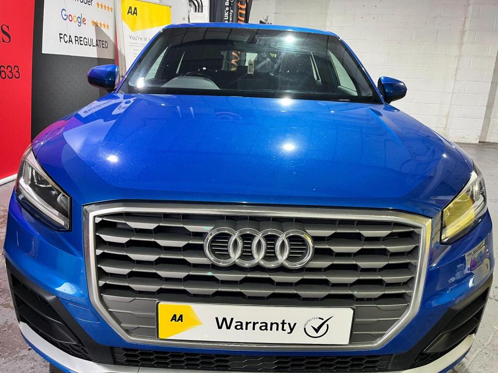 AUDI Q2