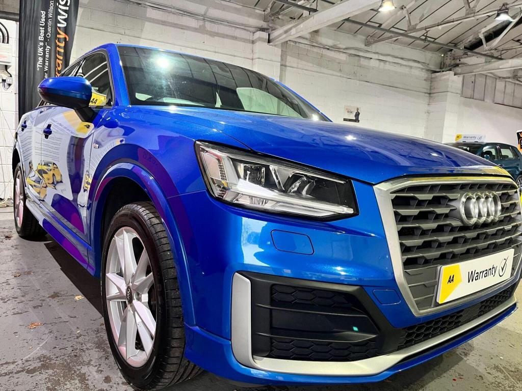 AUDI Q2