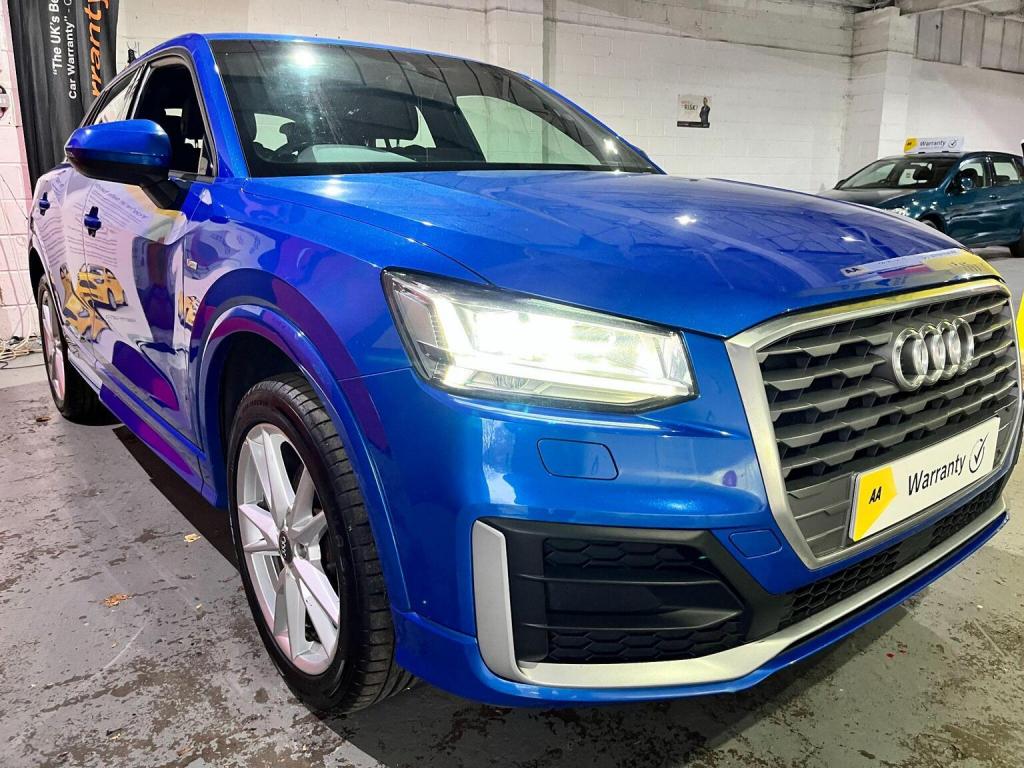 AUDI Q2