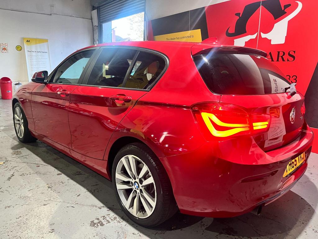 BMW 1 SERIES