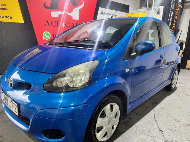 TOYOTA AYGO