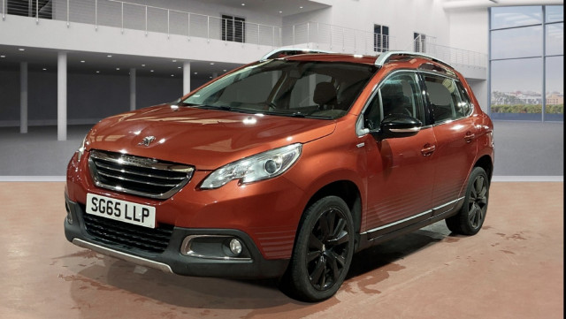 PEUGEOT 2008 1.6 BlueHDi Urban Cross