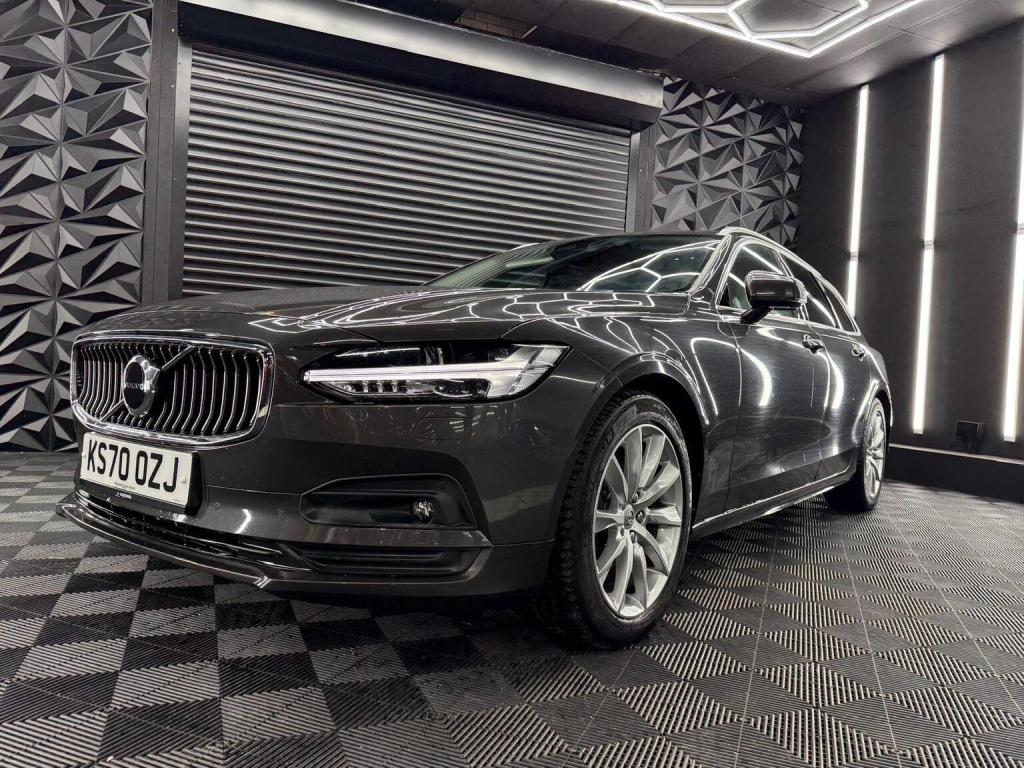 VOLVO V90
