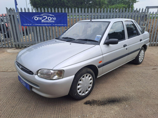FORD ESCORT 1.4 Freedom Limited Edition