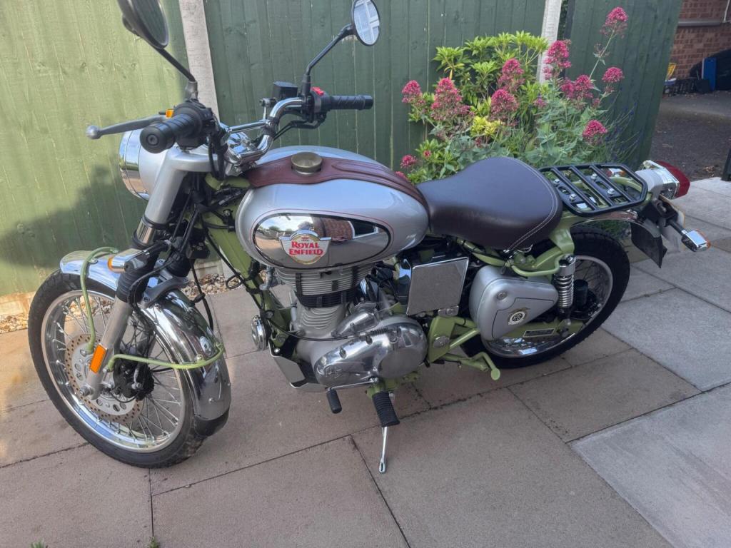 ROYAL ENFIELD BULLET