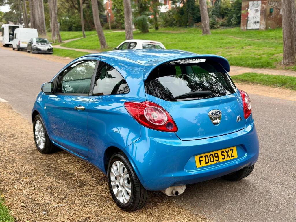 FORD KA