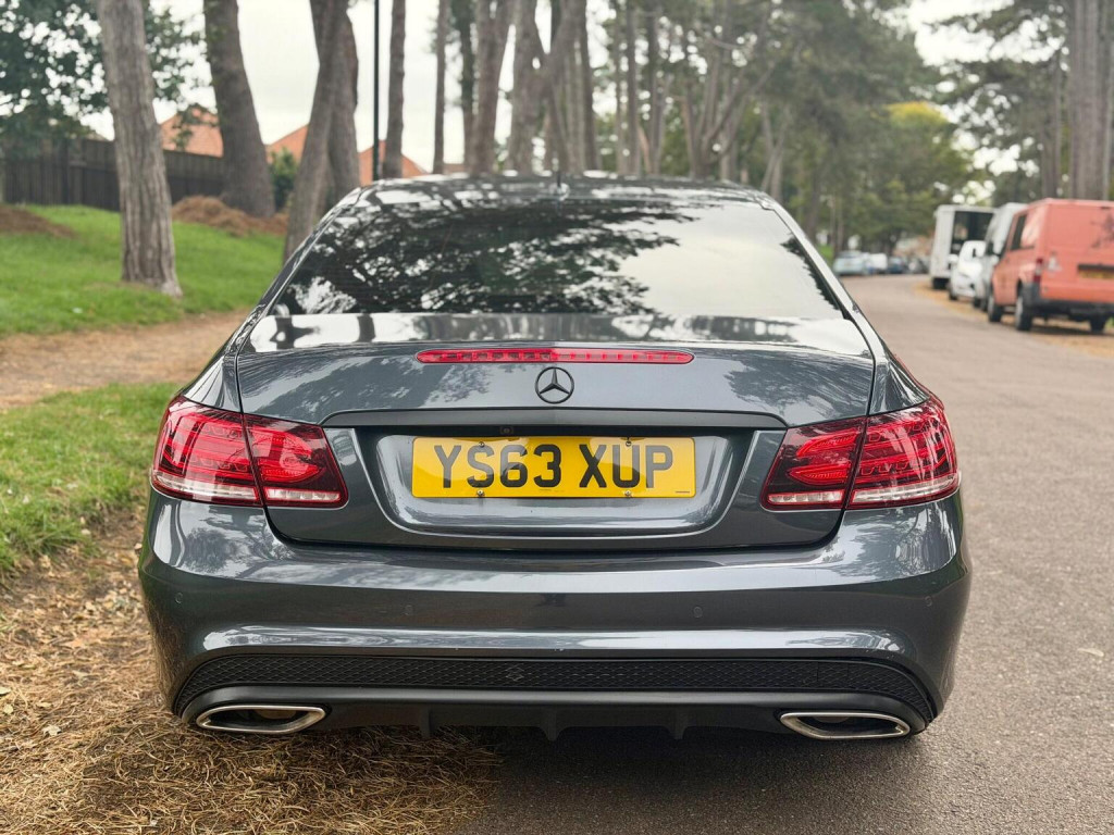 MERCEDES-BENZ E CLASS