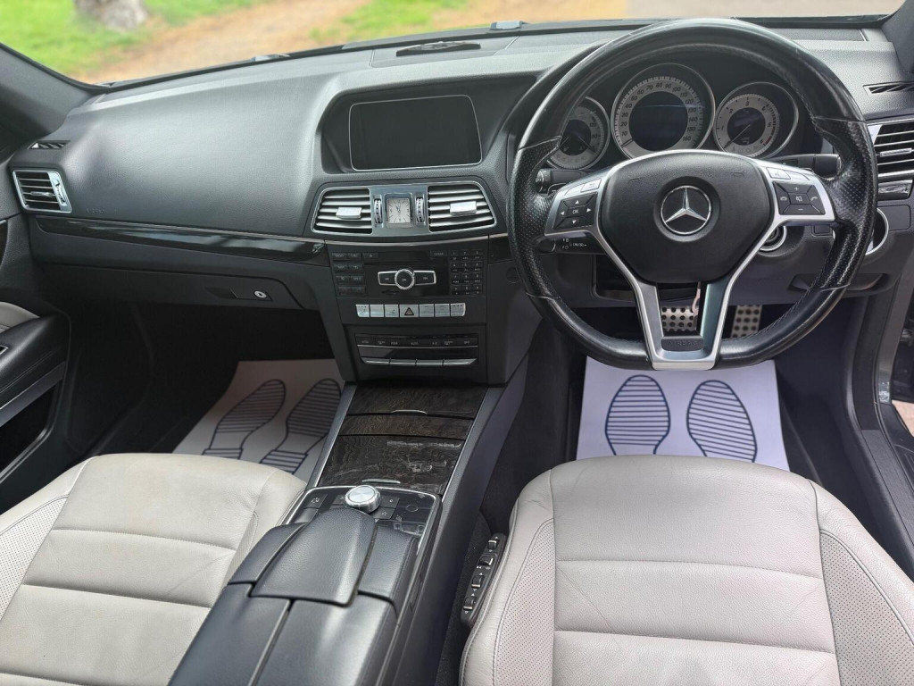 MERCEDES-BENZ E CLASS