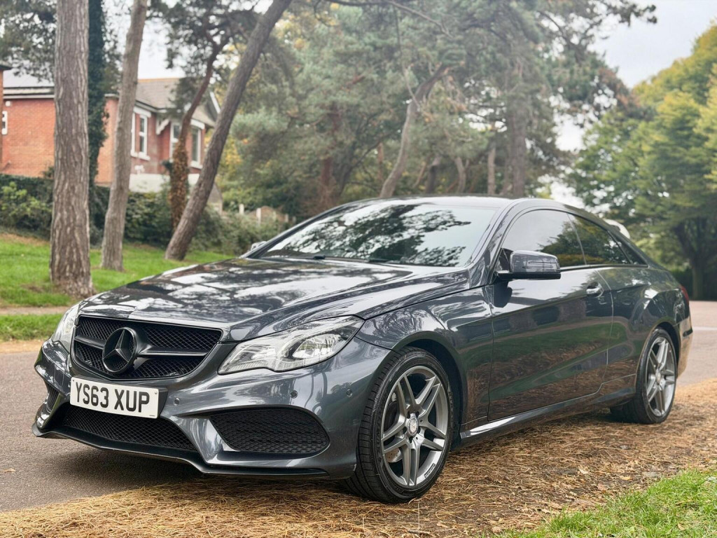 MERCEDES-BENZ E CLASS