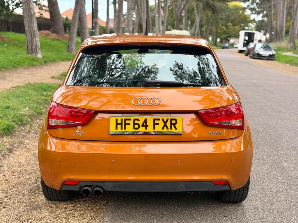 AUDI A1