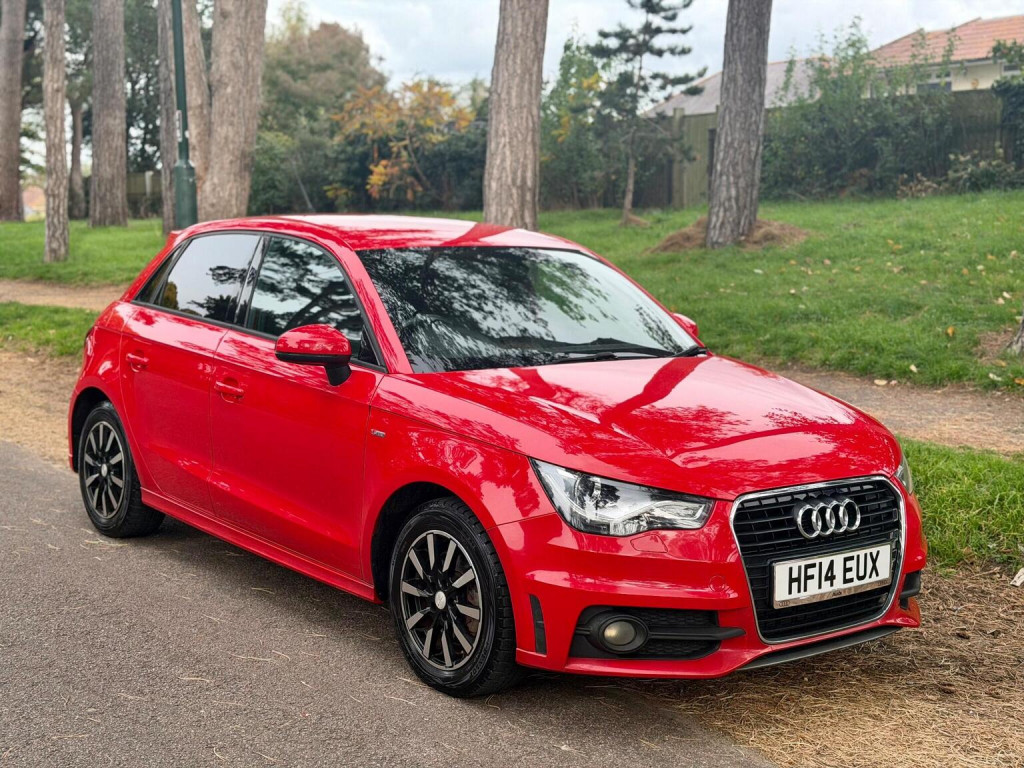 AUDI A1