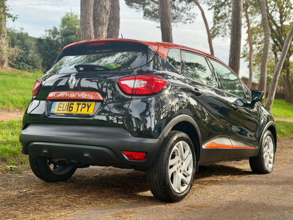 RENAULT CAPTUR