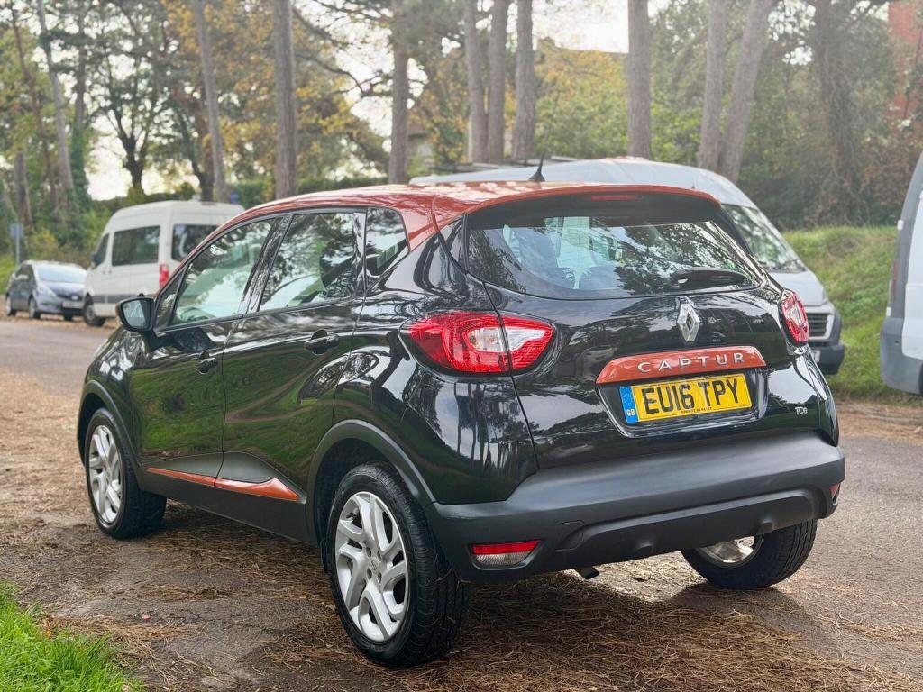RENAULT CAPTUR