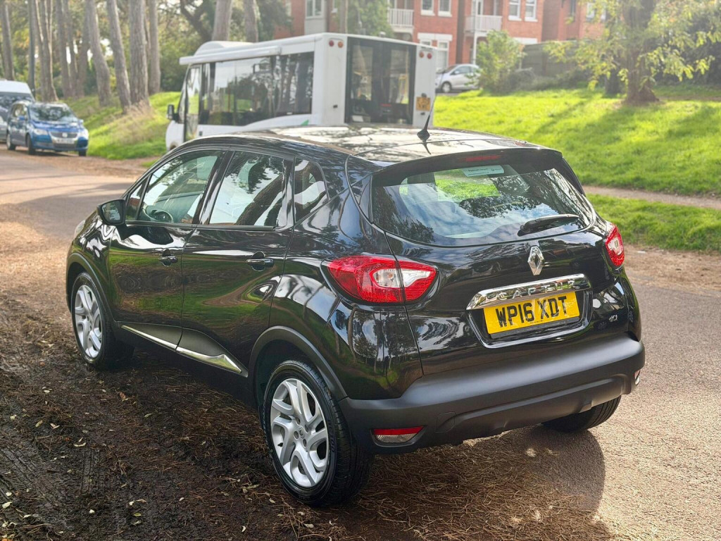 RENAULT CAPTUR