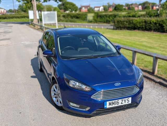 FORD FOCUS 1.5 TDCi Titanium