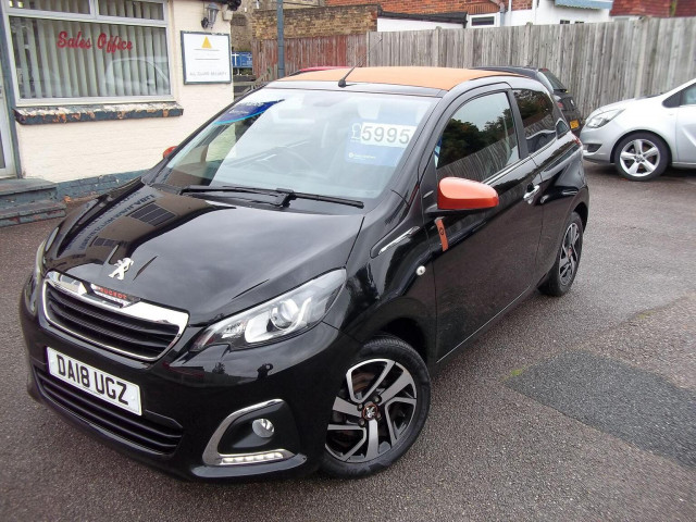 PEUGEOT 108 1.2 PureTech Roland Garros Top! Euro 6 3dr