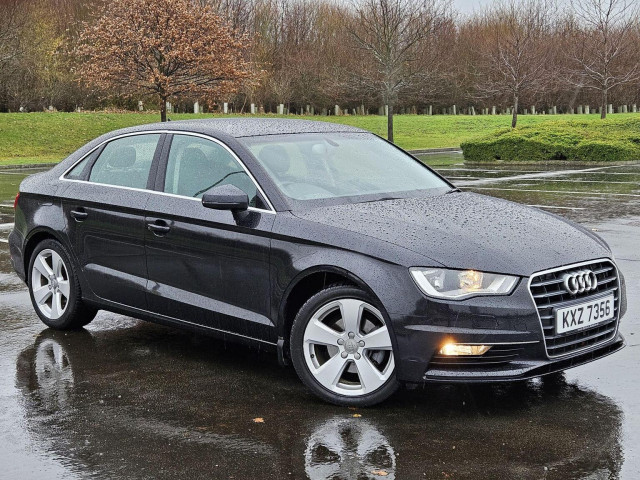 AUDI A3 2.0 TDI Sport S Tronic Euro 5 (s/s) 4dr