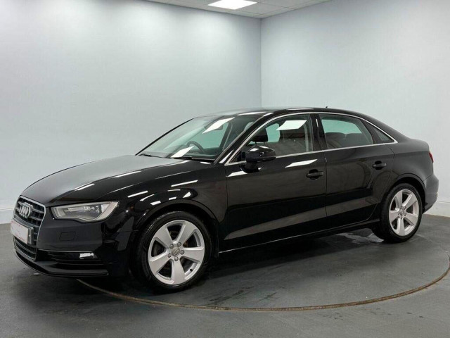 AUDI A3 2.0 TDI Sport S Tronic Euro 5 (s/s) 4dr