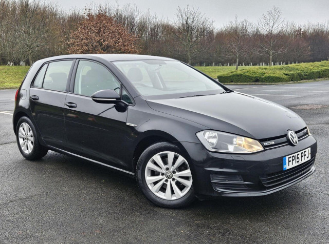 VOLKSWAGEN GOLF 1.6 TDI BlueMotion Euro 5 (s/s) 5dr