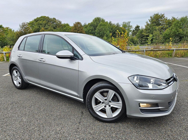 VOLKSWAGEN GOLF 2.0 TDI BlueMotion Tech Match Euro 5 (s/s) 5dr