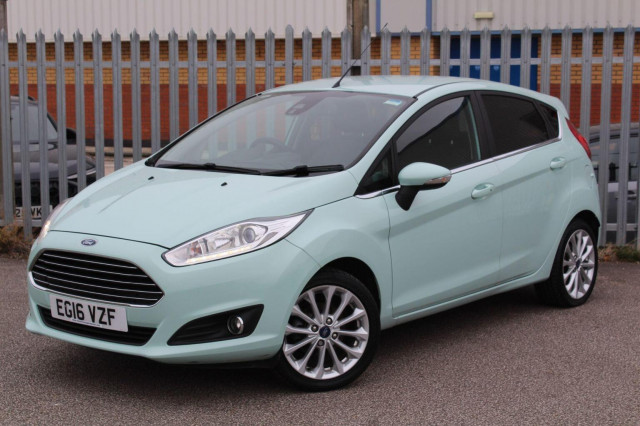FORD FIESTA