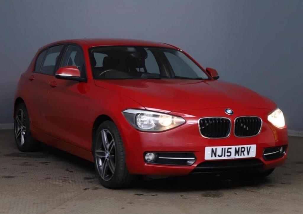 BMW 1 SERIES