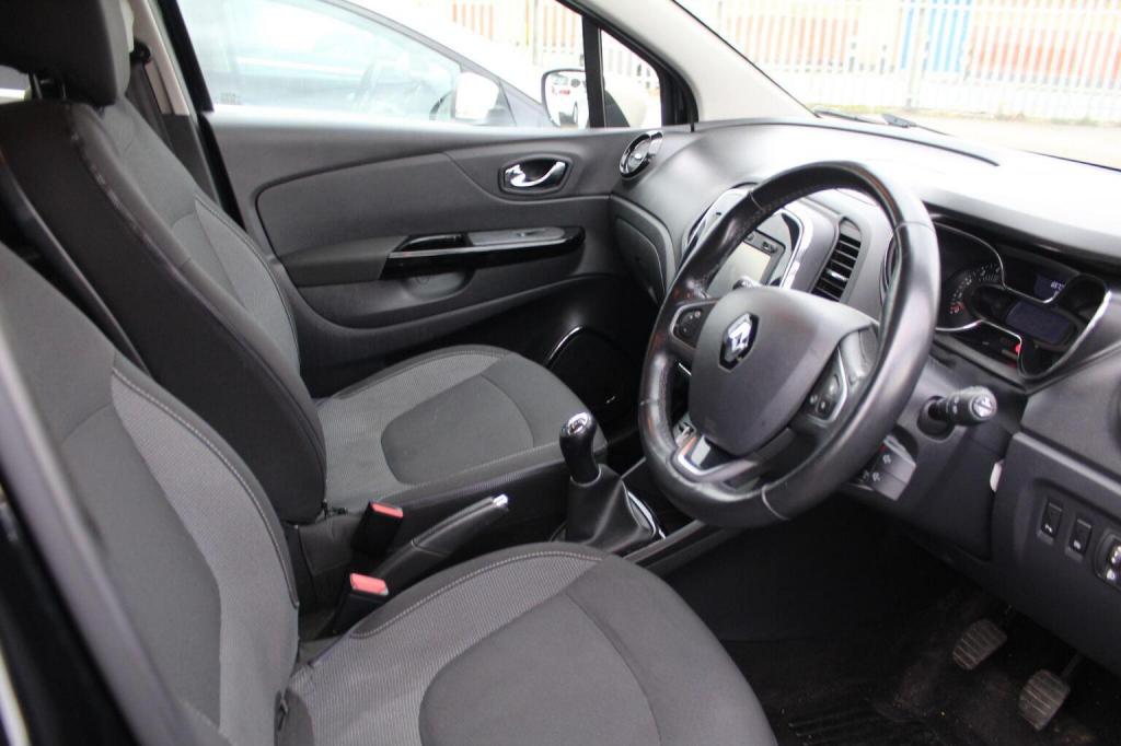 RENAULT CAPTUR