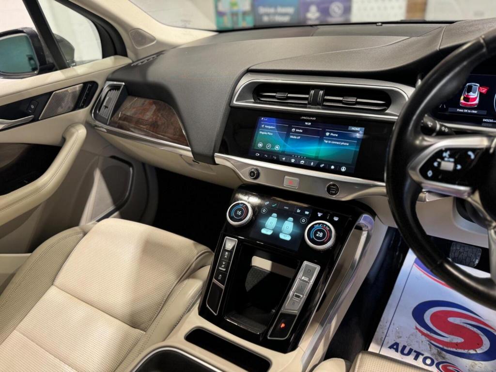 JAGUAR I-Pace
