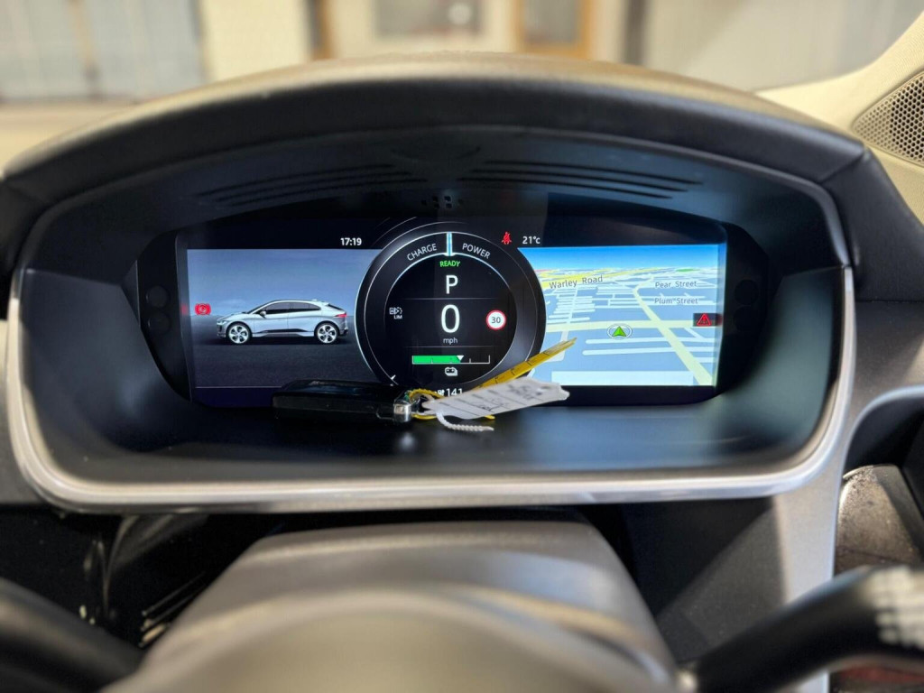 JAGUAR I-Pace