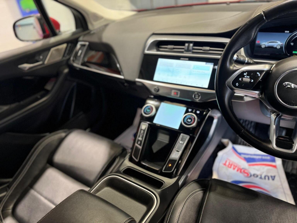 JAGUAR I-Pace