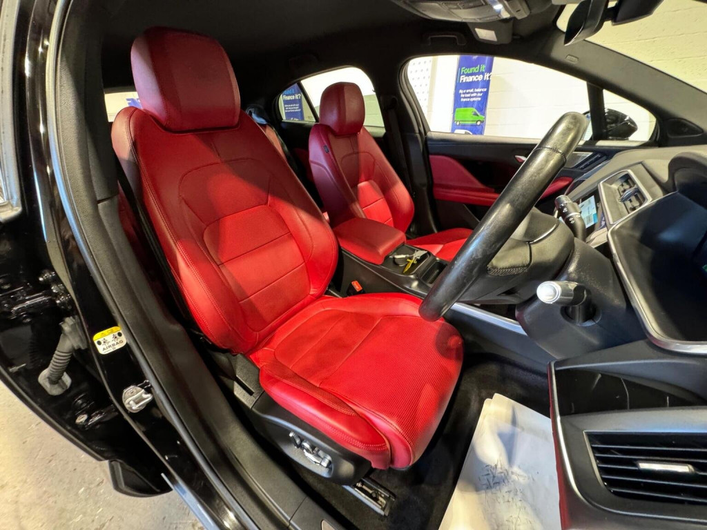 JAGUAR I-Pace