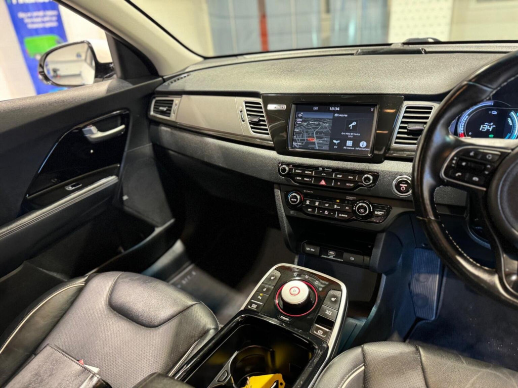 KIA NIRO