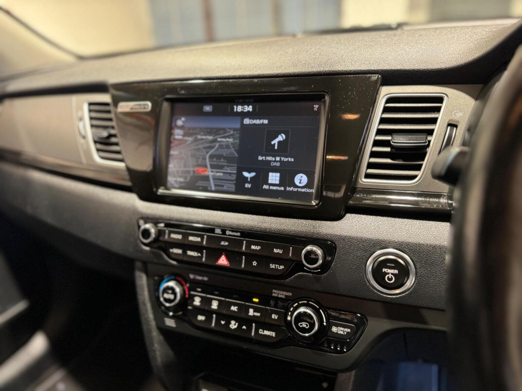 KIA NIRO
