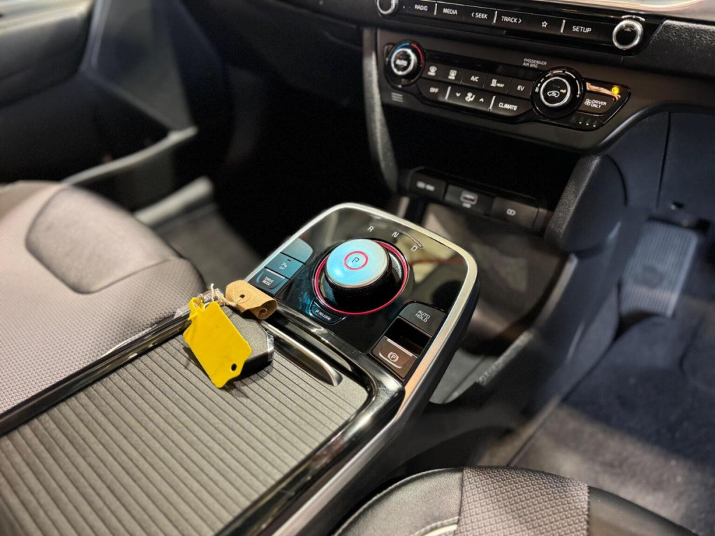 KIA NIRO