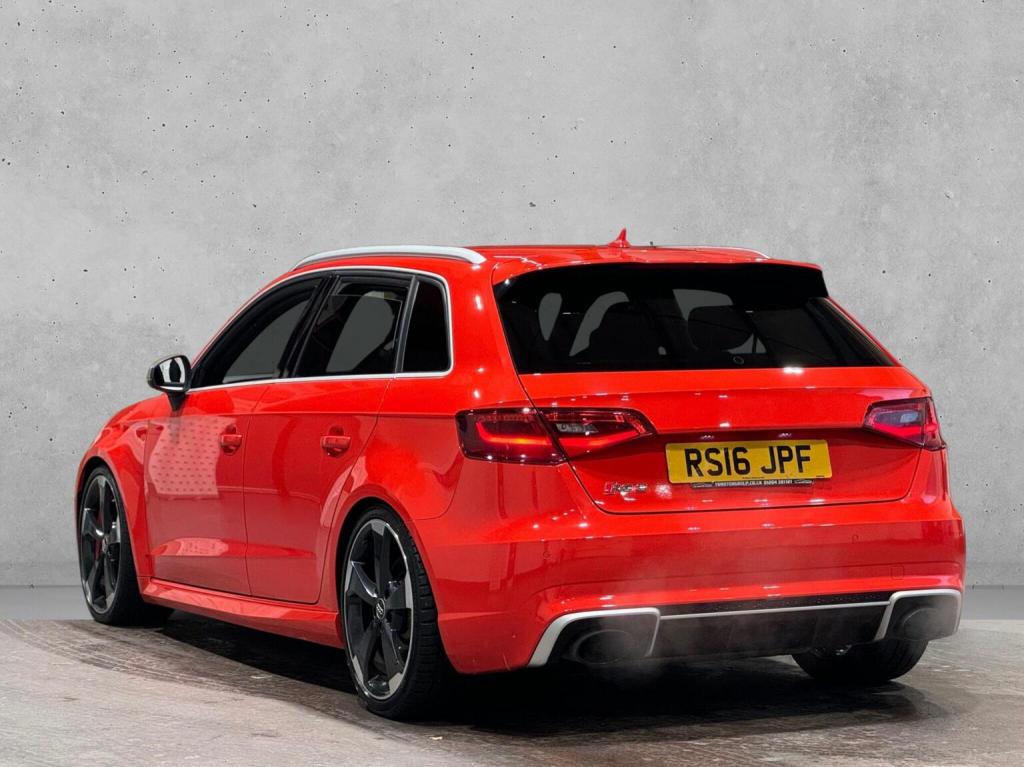 AUDI RS3