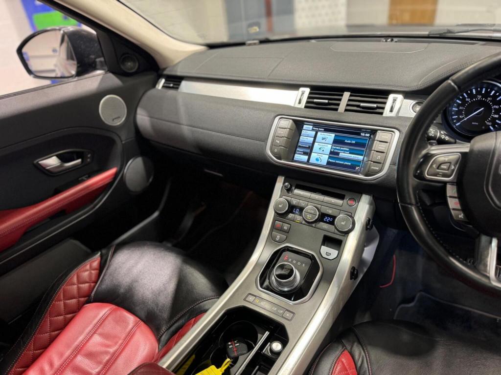 LAND ROVER RANGE ROVER EVOQUE