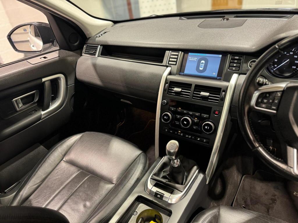 LAND ROVER DISCOVERY SPORT