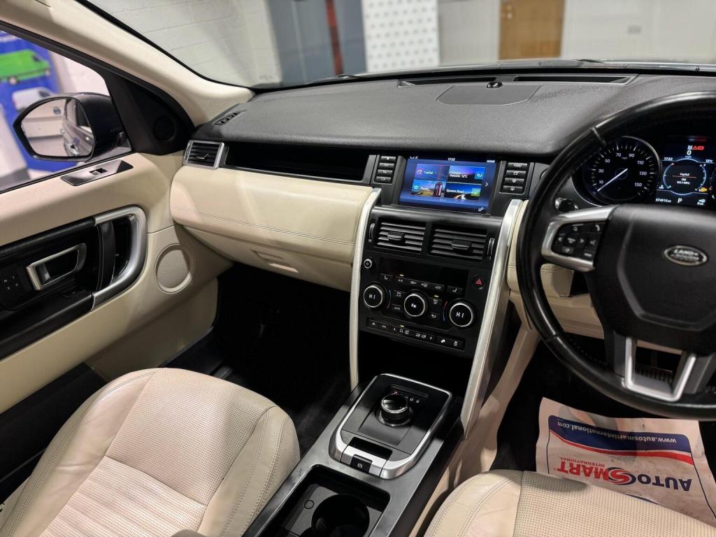 LAND ROVER DISCOVERY SPORT