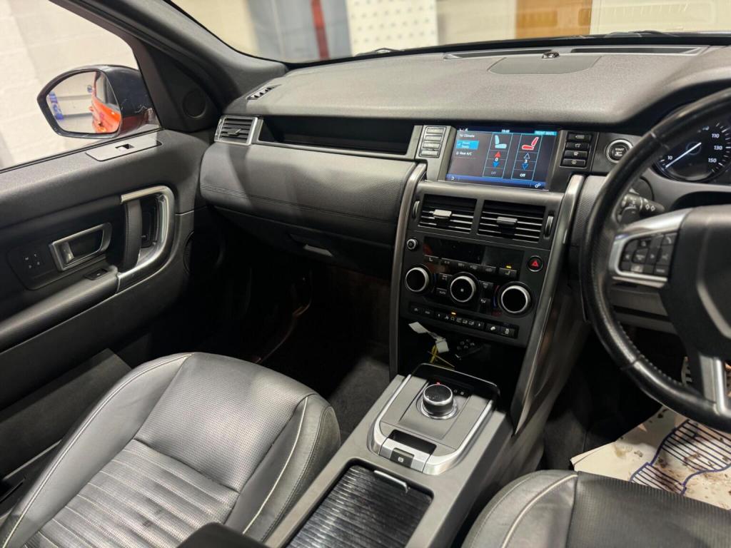 LAND ROVER DISCOVERY SPORT