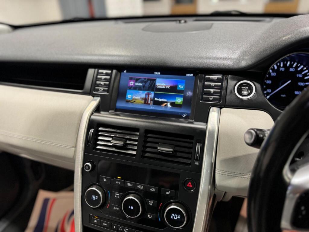 LAND ROVER DISCOVERY SPORT