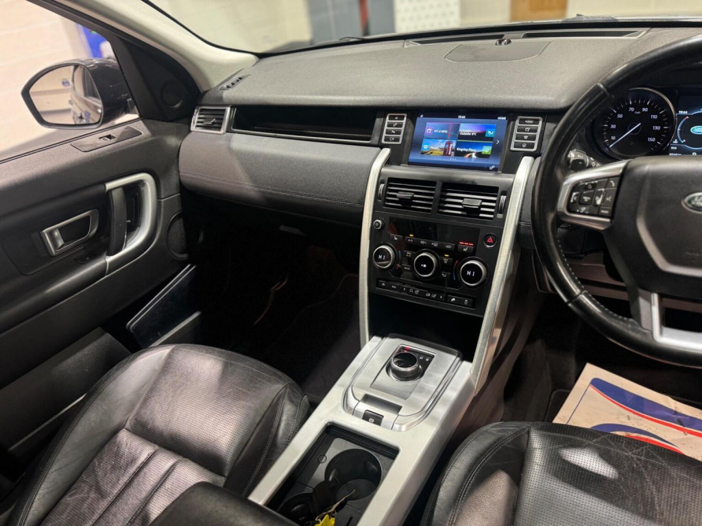 LAND ROVER DISCOVERY SPORT