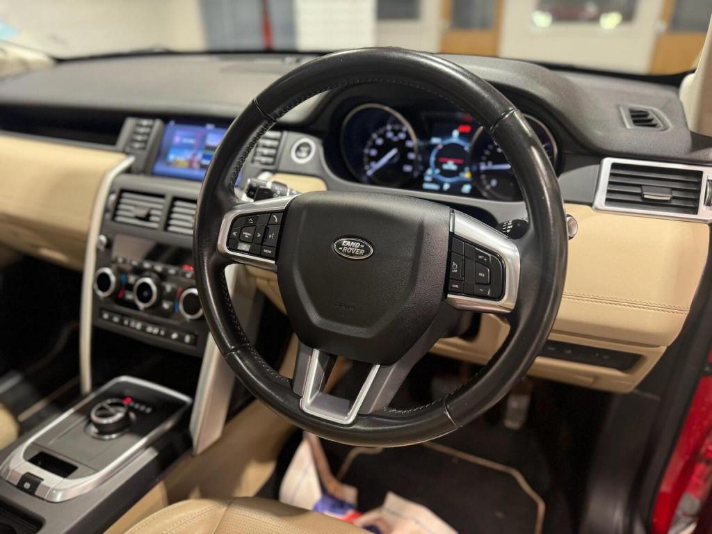 LAND ROVER DISCOVERY SPORT