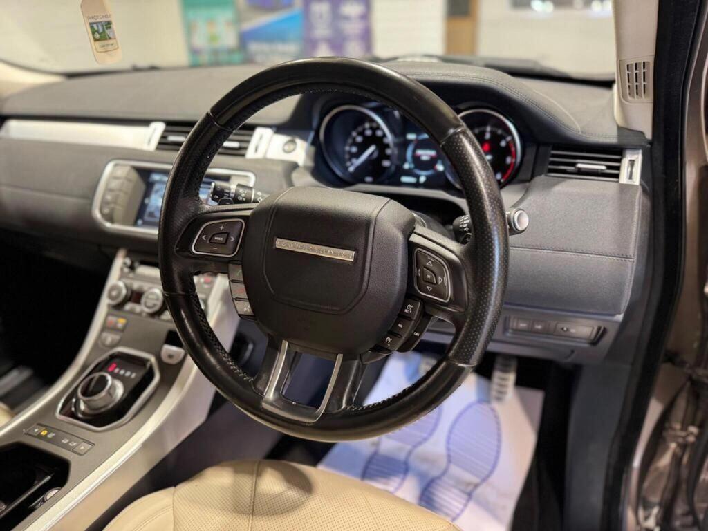 LAND ROVER RANGE ROVER EVOQUE