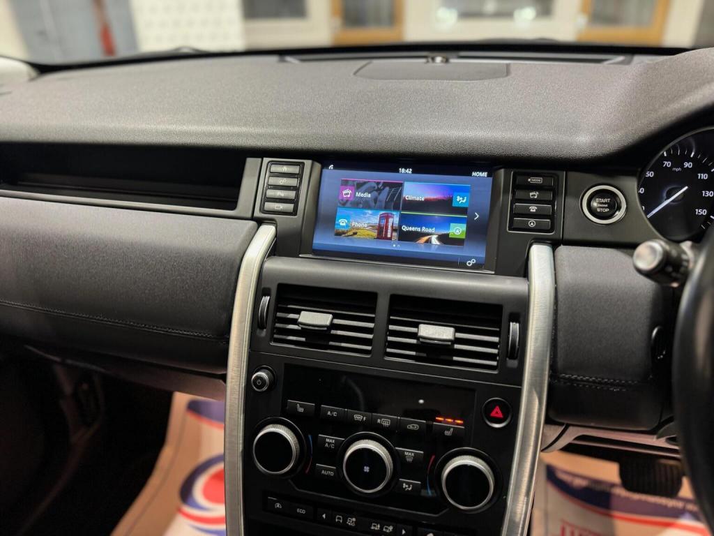 LAND ROVER DISCOVERY SPORT