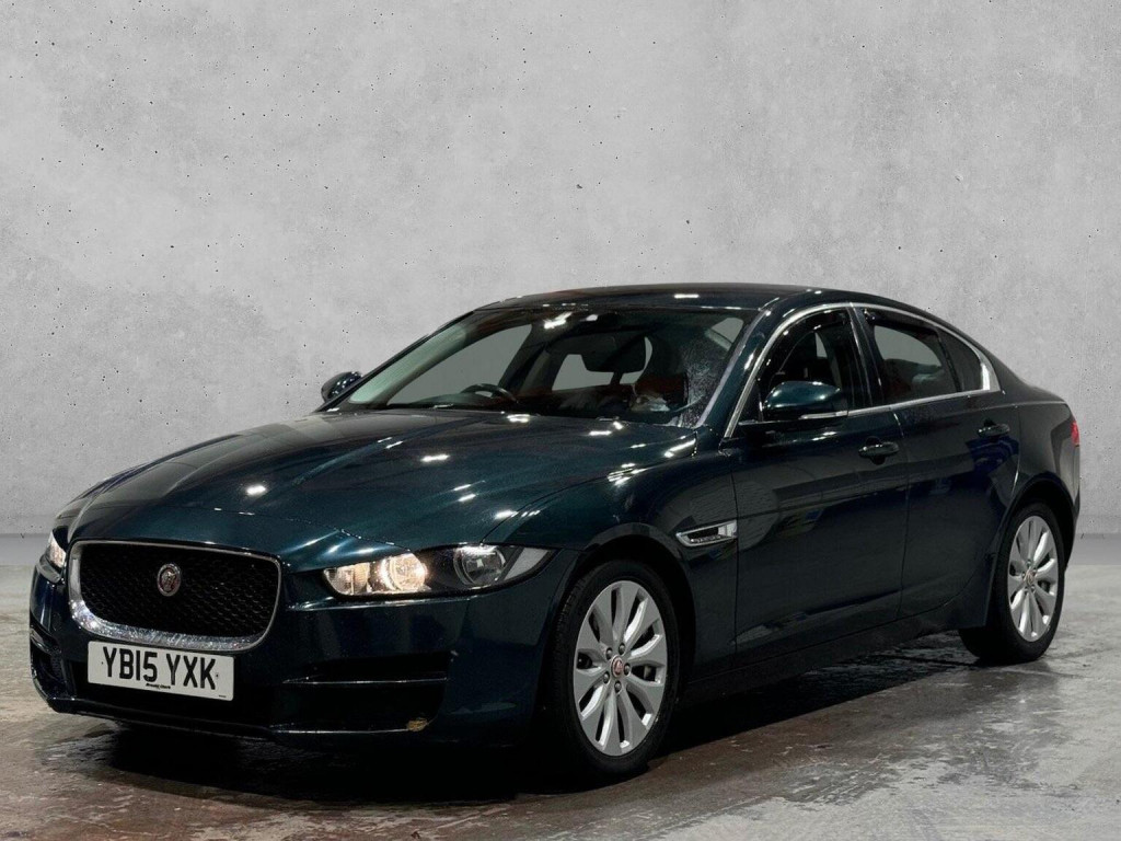 JAGUAR XE