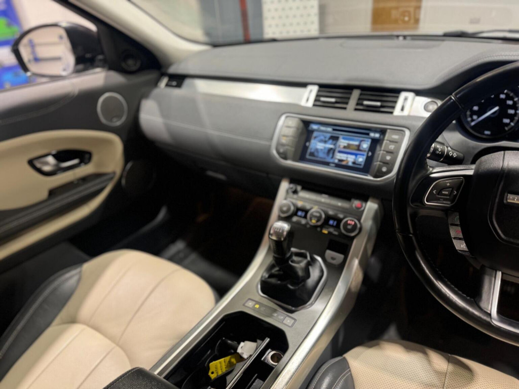 LAND ROVER RANGE ROVER EVOQUE